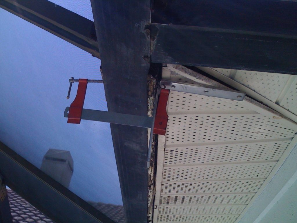 super gutter largo Tropicana Screen & Glass Inc